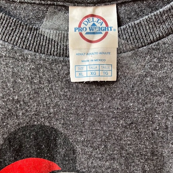 Mickey Mouse Christmas T-Shirt Gray Delta Pro Weight Vintage XL - Picture 3 of 3